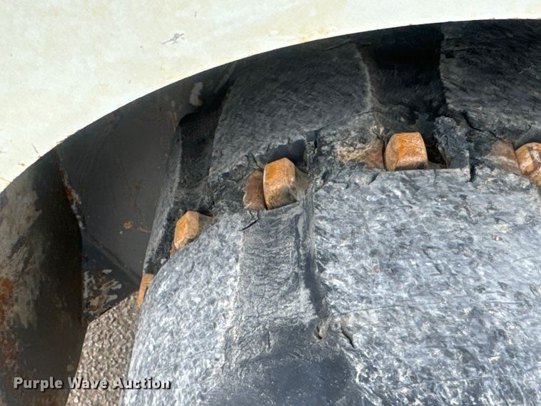 image for item DU3002 2018 Takeuchi TL8 tracked skid steer loader