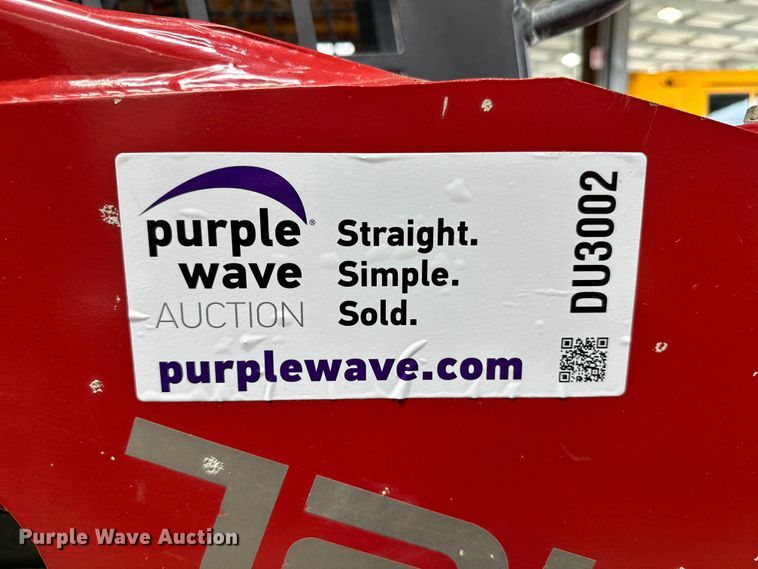 image for item DU3002 2018 Takeuchi TL8 tracked skid steer loader