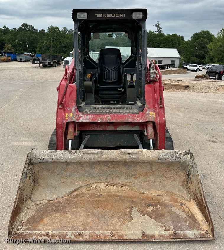 image for item DU3003 2019 Takeuchi TL8 tracked skid steer loader