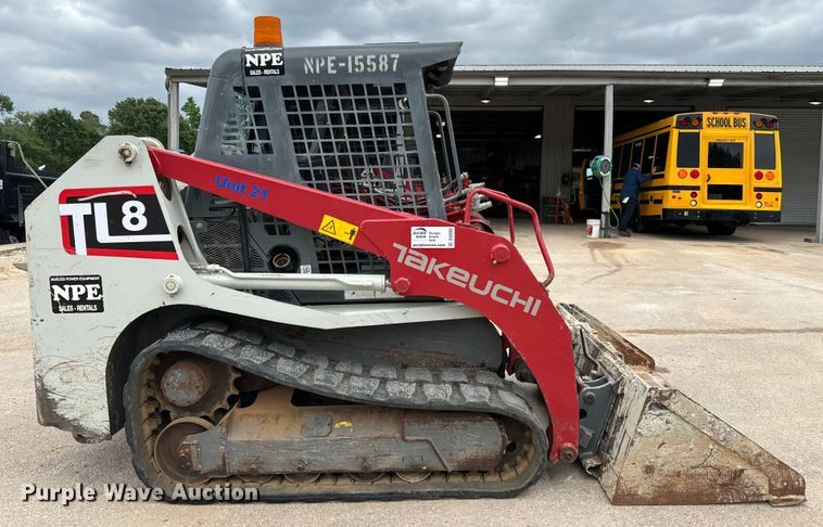 image for item DU3003 2019 Takeuchi TL8 tracked skid steer loader