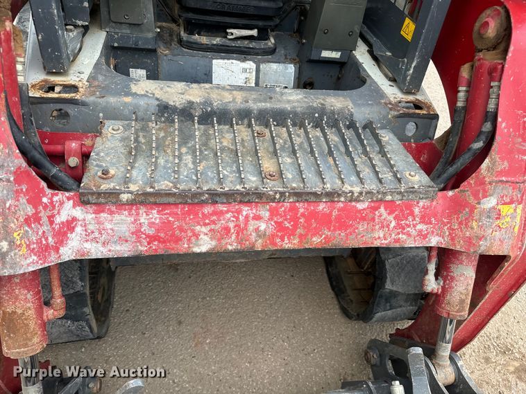 image for item DU3003 2019 Takeuchi TL8 tracked skid steer loader