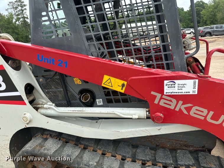 image for item DU3003 2019 Takeuchi TL8 tracked skid steer loader