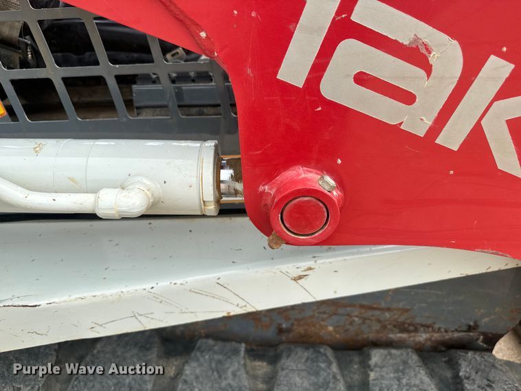 image for item DU3003 2019 Takeuchi TL8 tracked skid steer loader