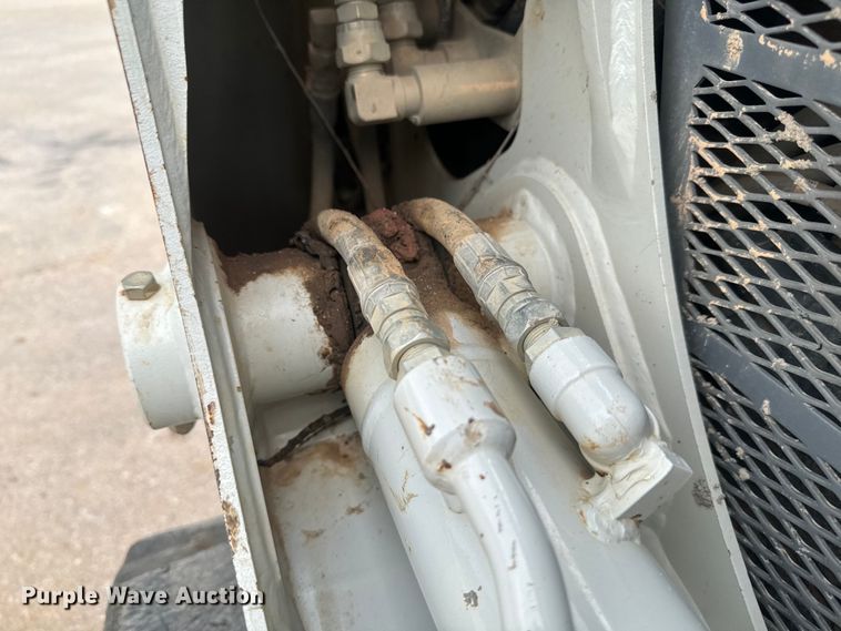 image for item DU3003 2019 Takeuchi TL8 tracked skid steer loader