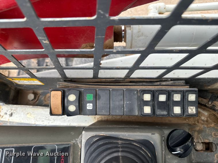 image for item DU3003 2019 Takeuchi TL8 tracked skid steer loader