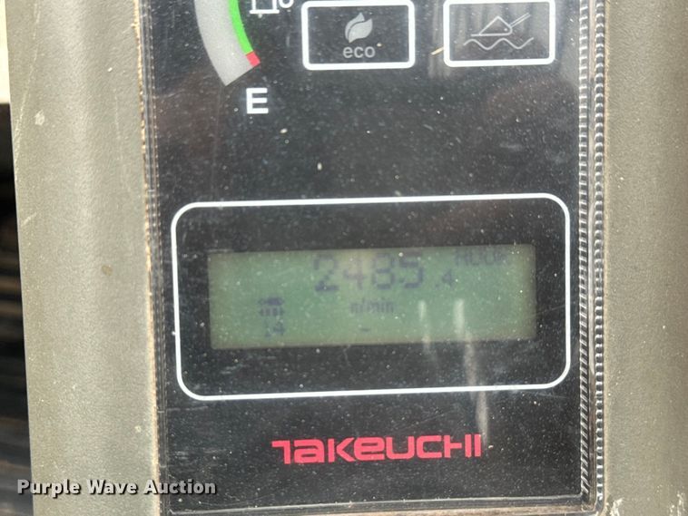 image for item DU3003 2019 Takeuchi TL8 tracked skid steer loader