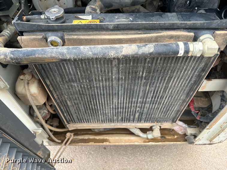 image for item DU3003 2019 Takeuchi TL8 tracked skid steer loader