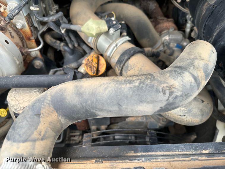 image for item DU3003 2019 Takeuchi TL8 tracked skid steer loader