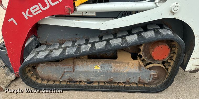 image for item DU3003 2019 Takeuchi TL8 tracked skid steer loader