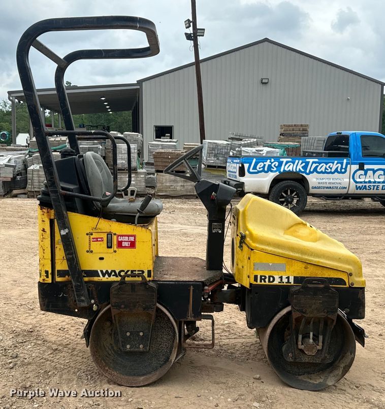 image for item DU3004 2006 Wacker RD11A double drum vibratory roller