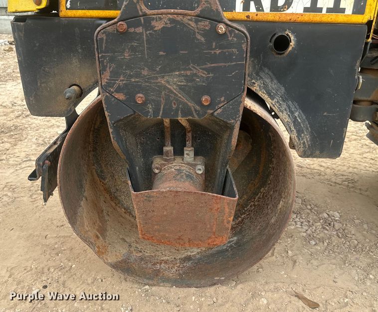 image for item DU3004 2006 Wacker RD11A double drum vibratory roller