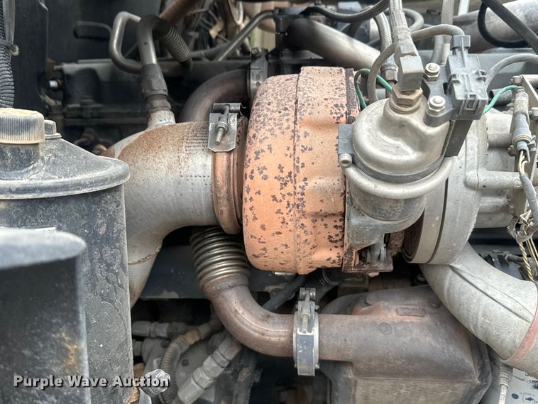 image for item DU3005 2004 Mack CX613 dump truck