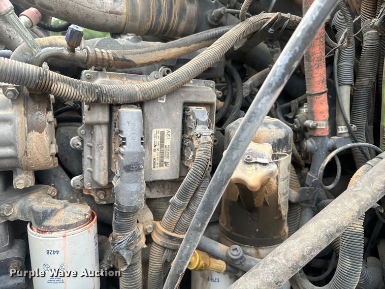 image for item DU3005 2004 Mack CX613 dump truck