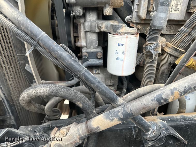 image for item DU3005 2004 Mack CX613 dump truck