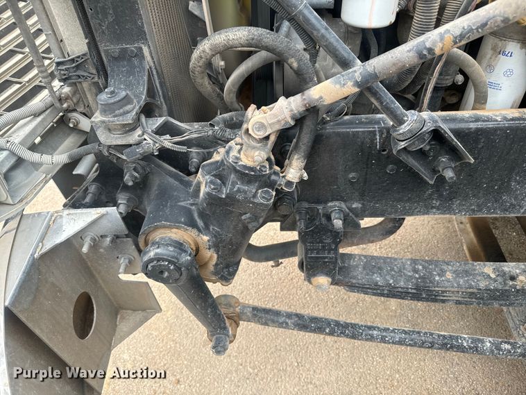 image for item DU3005 2004 Mack CX613 dump truck