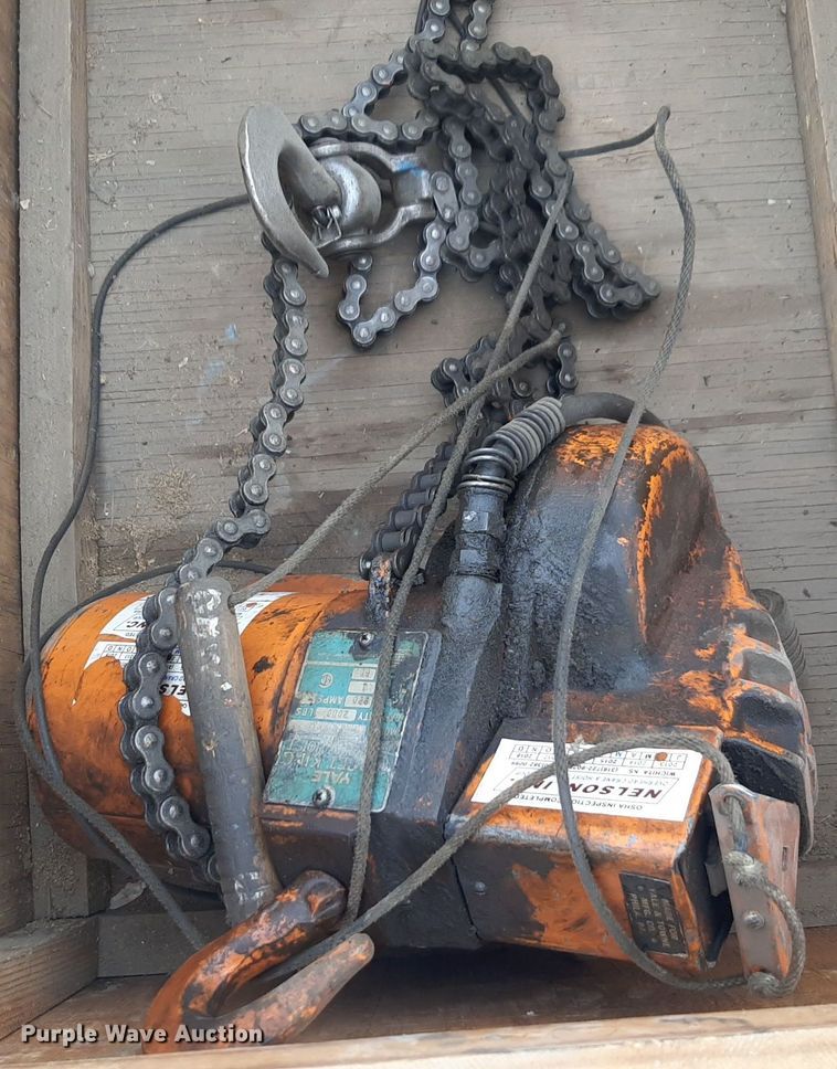 image for item DV9974 Yale MR451MBGN hoist