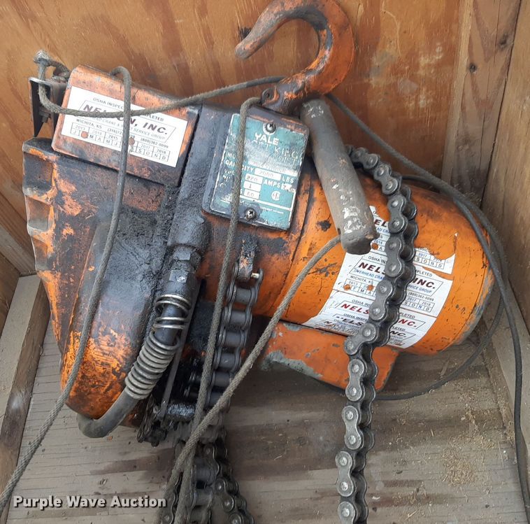 image for item DV9974 Yale MR451MBGN hoist