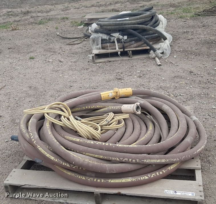 image for item DV9977 (3) air hoses