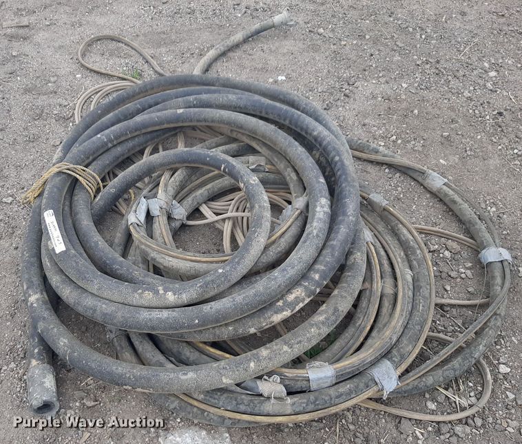 image for item DV9977 (3) air hoses