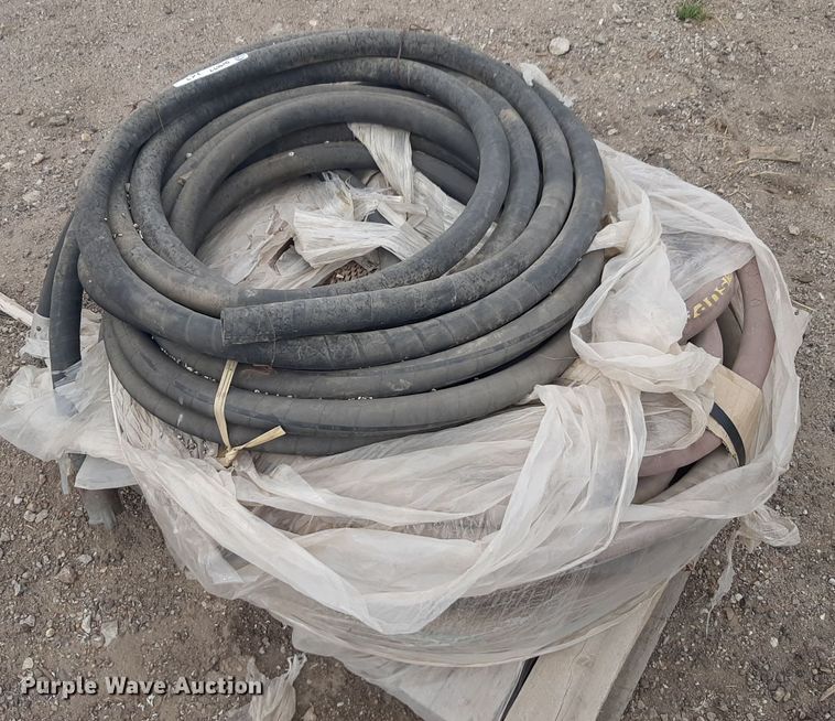 image for item DV9977 (3) air hoses