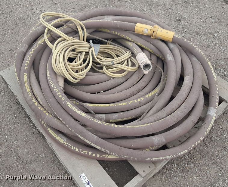 image for item DV9977 (3) air hoses