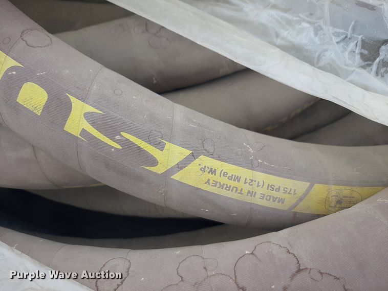 image for item DV9977 (3) air hoses