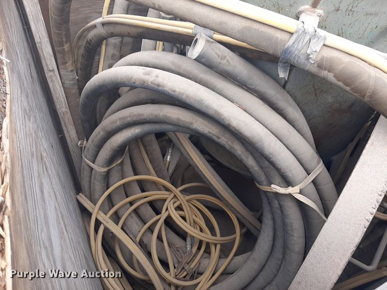 image for item DV9978 1983 Clemco blasting pot