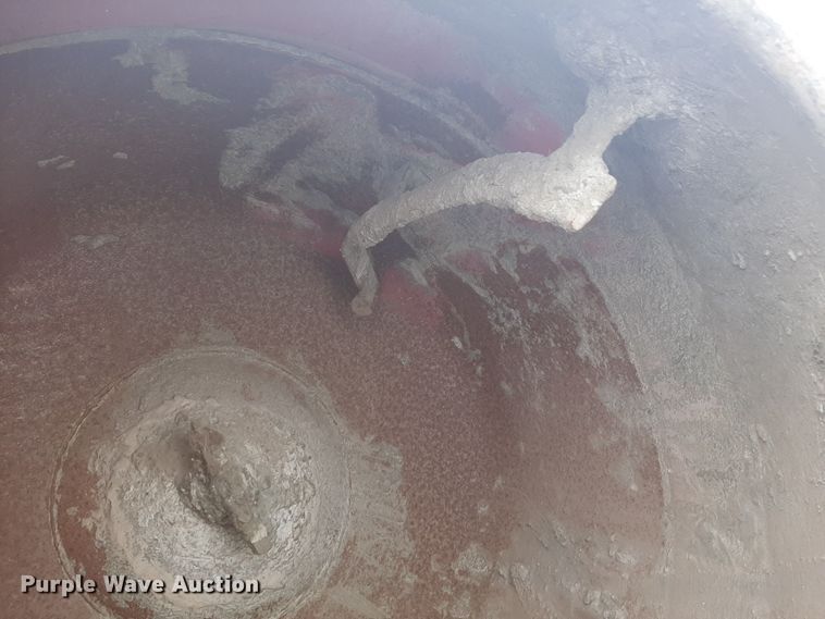 image for item DV9980 (2) concrete mixers