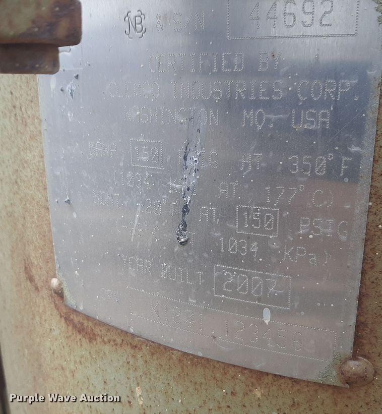 image for item DV9984 2007 Clemco 2024 sandblasting pot