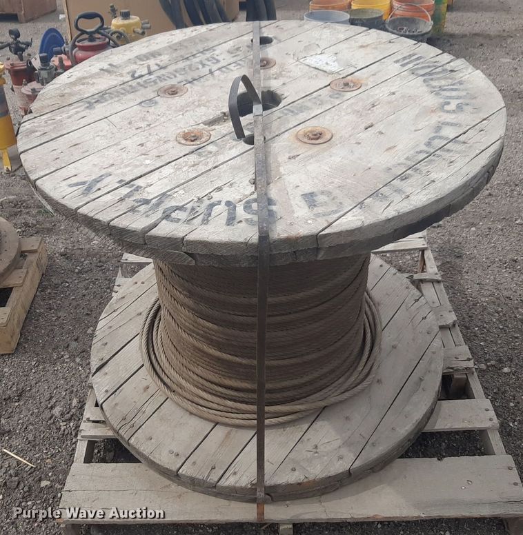 image for item DV9992 (7) spools of cable 