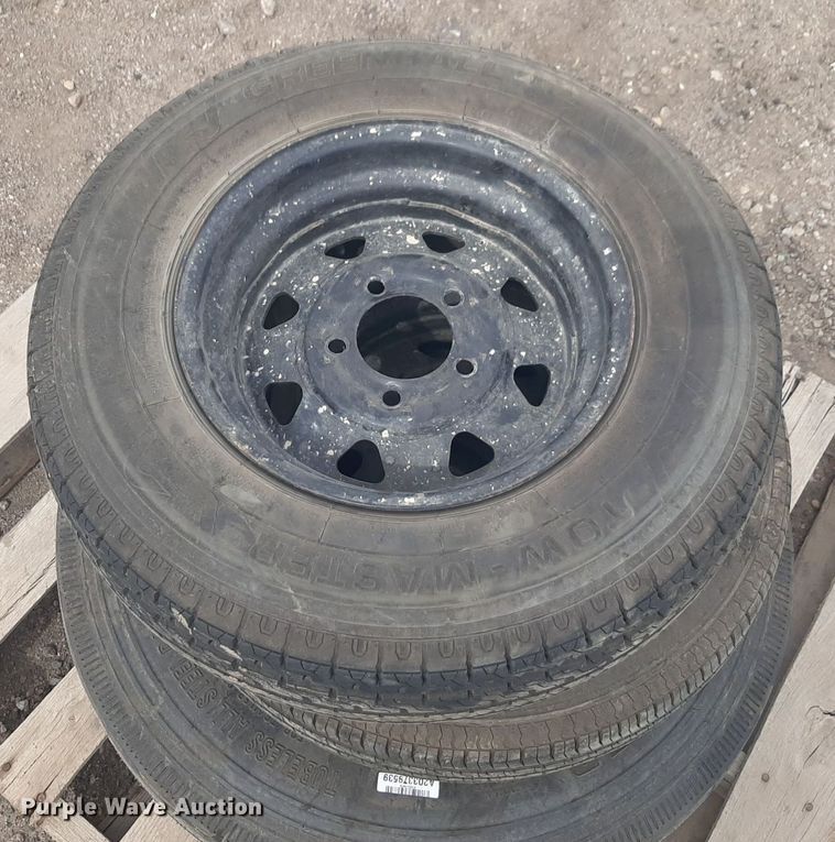 image for item DV9994 (3) tires