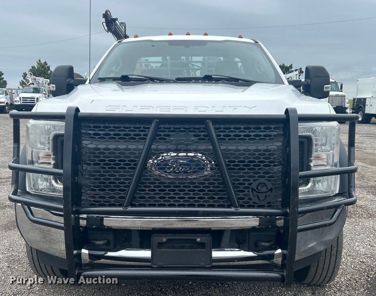 image for item EG1430 2017 Ford F550 Super Duty utility / service truck