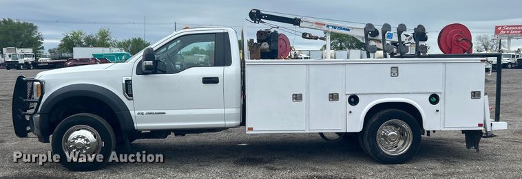 image for item EG1430 2017 Ford F550 Super Duty utility / service truck