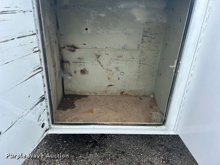 image for item EG1430 2017 Ford F550 Super Duty utility / service truck