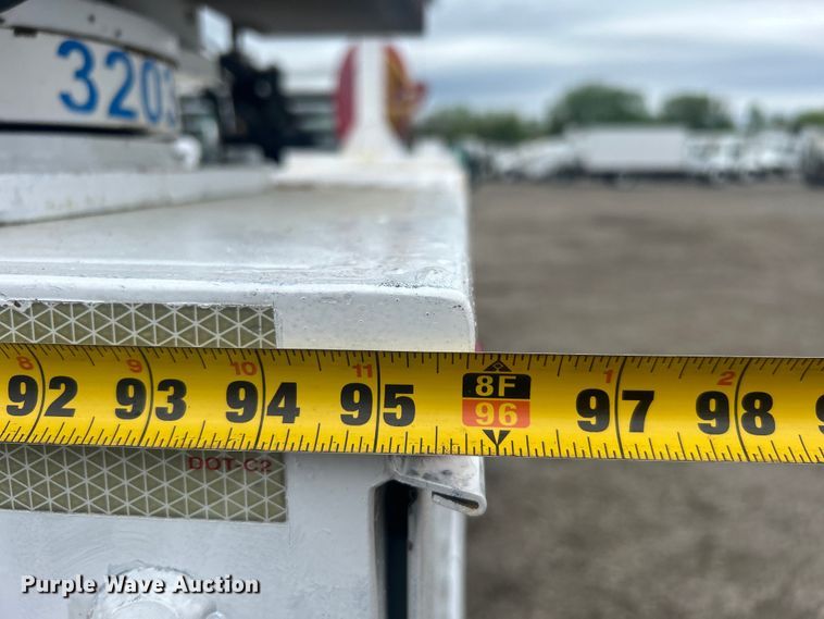 image for item EG1430 2017 Ford F550 Super Duty utility / service truck