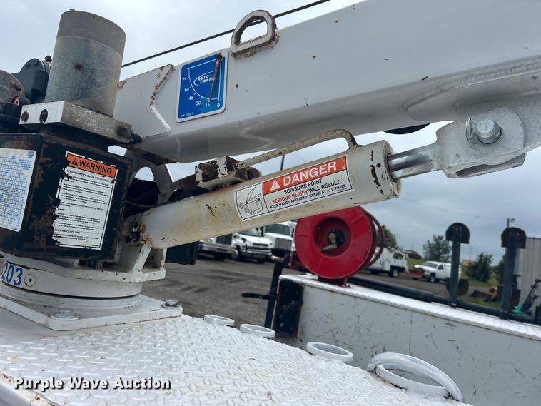 image for item EG1430 2017 Ford F550 Super Duty utility / service truck