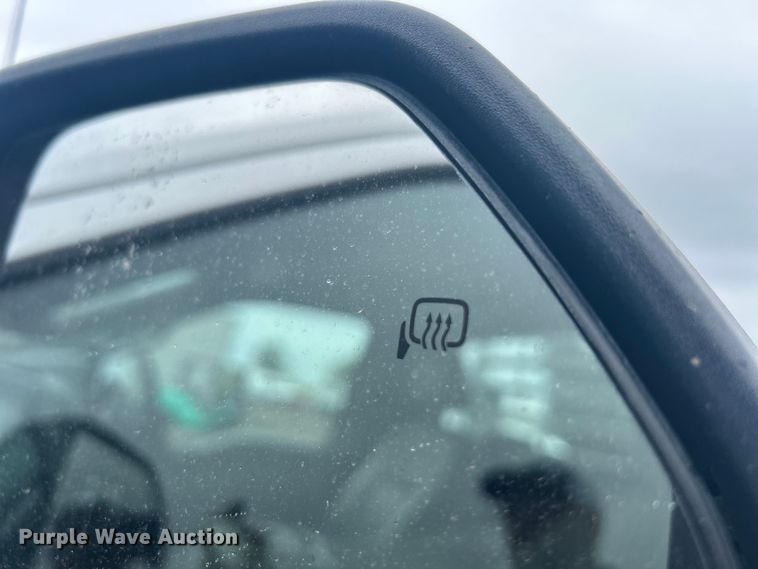 image for item EG1430 2017 Ford F550 Super Duty utility / service truck