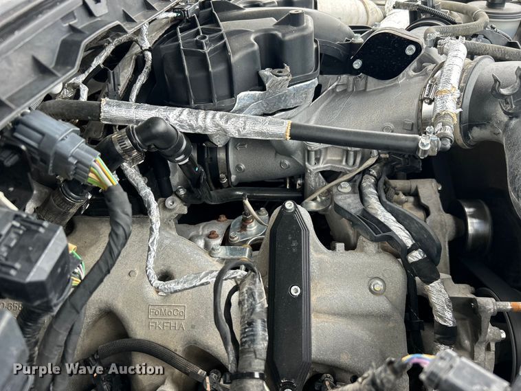 image for item EG1430 2017 Ford F550 Super Duty utility / service truck