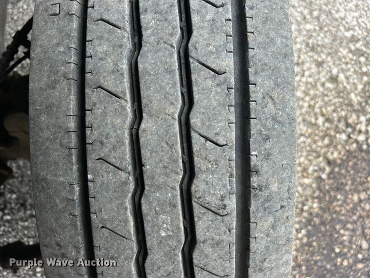 image for item EG1430 2017 Ford F550 Super Duty utility / service truck