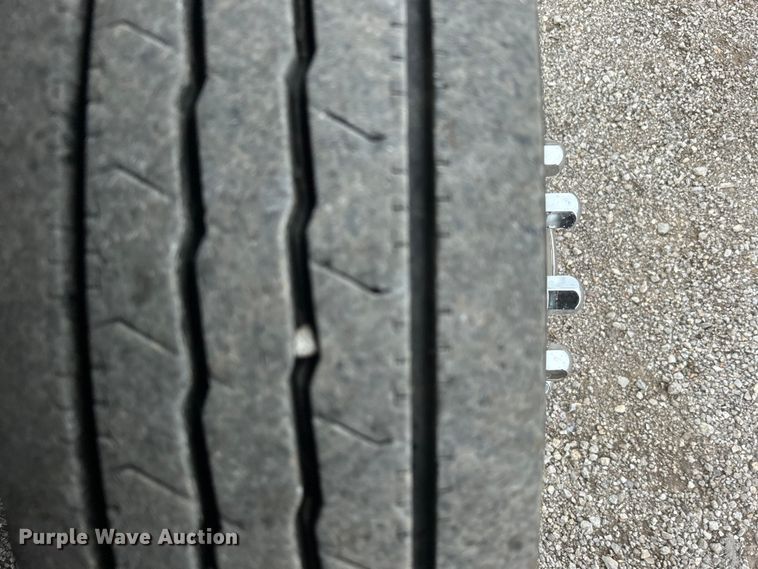 image for item EG1430 2017 Ford F550 Super Duty utility / service truck