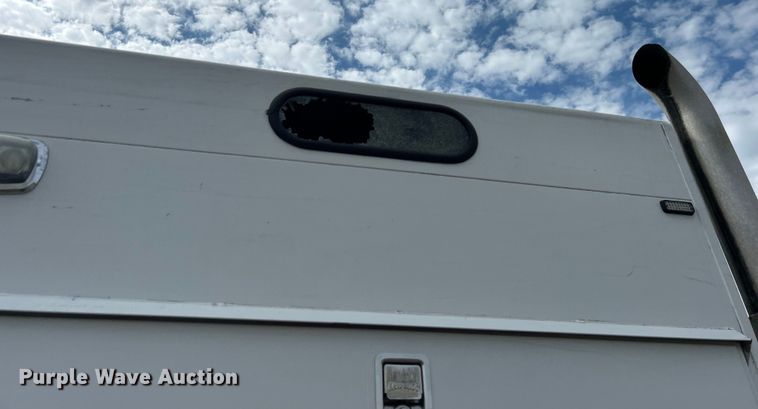 image for item EG1446 2013 Ford F650 Super Duty utility / service truck