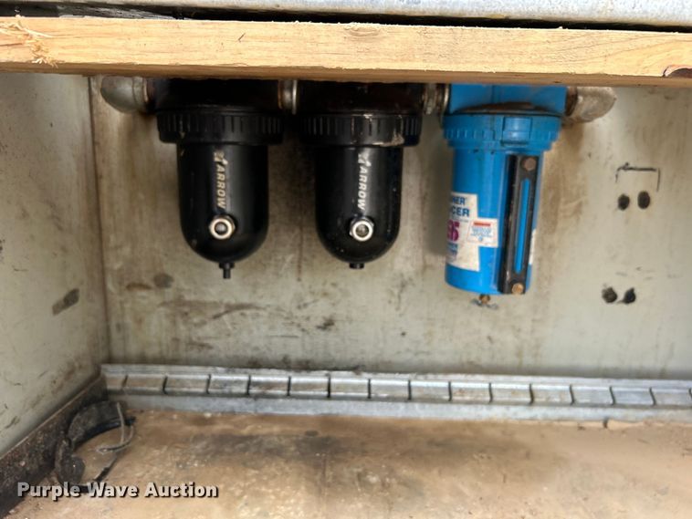 image for item EG1446 2013 Ford F650 Super Duty utility / service truck