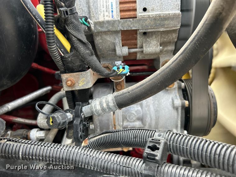 image for item EG1446 2013 Ford F650 Super Duty utility / service truck