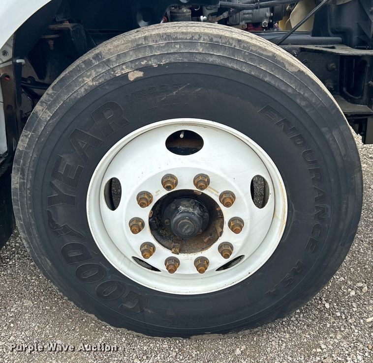 image for item EG1446 2013 Ford F650 Super Duty utility / service truck