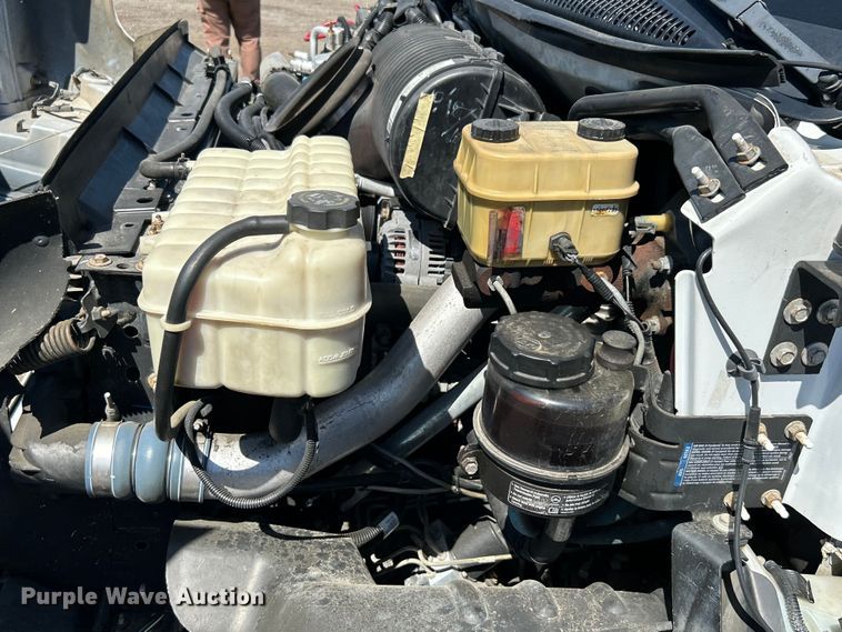 image for item EG1454 2006 Chevrolet  C4500 bucket truck