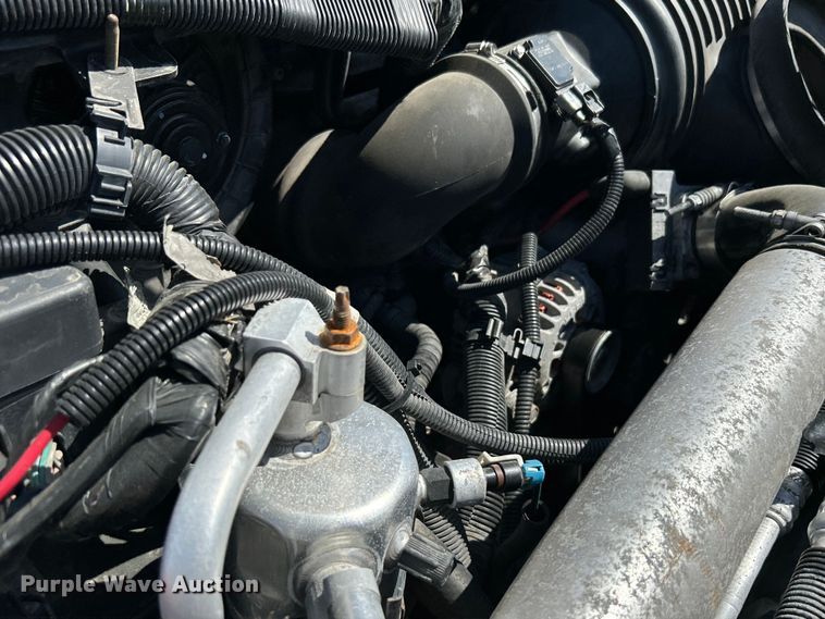 image for item EG1454 2006 Chevrolet  C4500 bucket truck