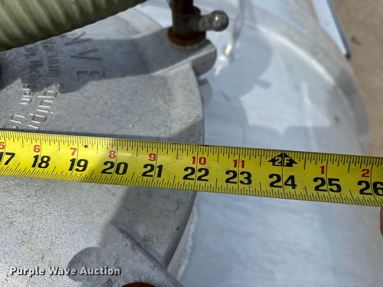 image for item EG1467 2008 Ford F750 Super Duty vacuum truck