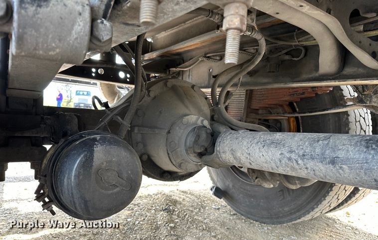 image for item EG1467 2008 Ford F750 Super Duty vacuum truck