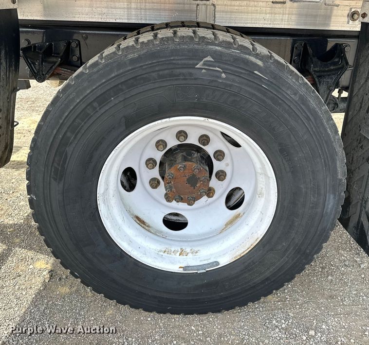 image for item EG1467 2008 Ford F750 Super Duty vacuum truck