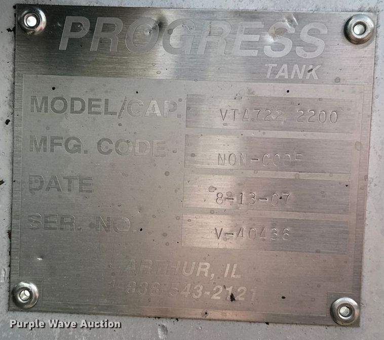 image for item EG1467 2008 Ford F750 Super Duty vacuum truck